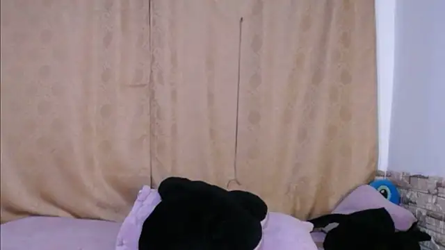Bicky_24's Webcam Show