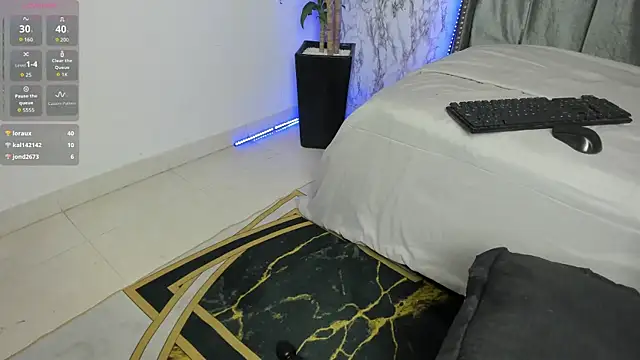 mai_blonde: απευθείας συνομιλία ΧΧΧ