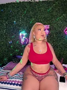 RenaThickAss' Webcam Show