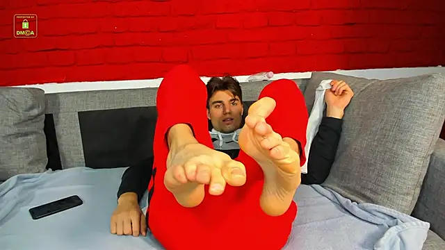 Chat XXX ao vivo de Kyle_Baker