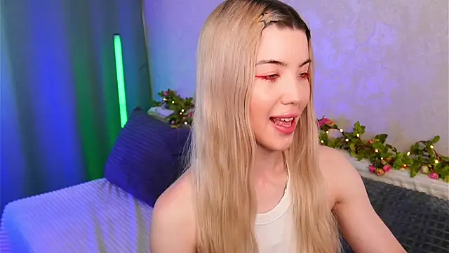 Chatroom XXX en direct de LindaThackerr