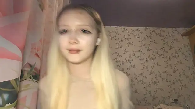 Chat +18 de LadaArch ao vivo