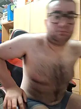 Онлайн чат XXX Javier_bear