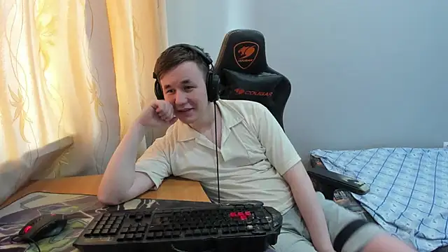 iliaskrislove's Live XXX Chat