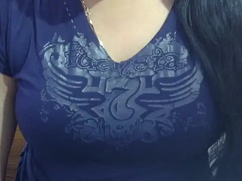 دردشة Your_wild_Dia الجنسية المباشرة