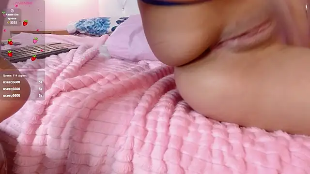Julietta_33 live XXX chat