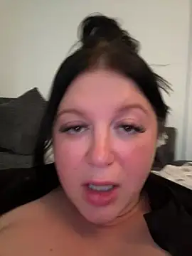 Webkamerová show Curvybrunette1998
