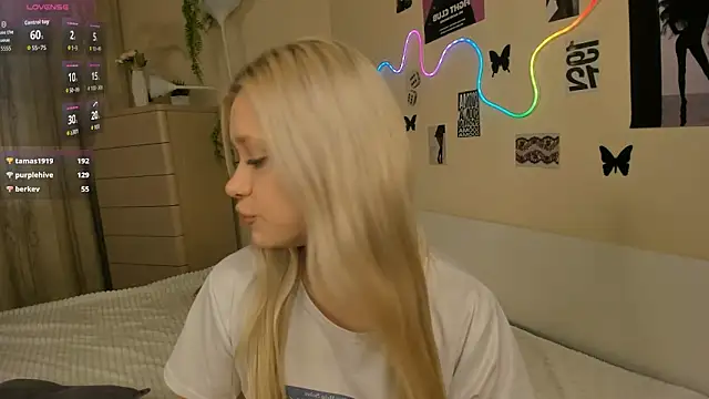 MidnightPoise Webcam Show