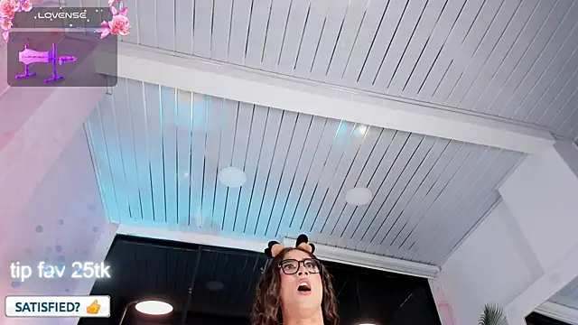 JESSI_NAOMI webcam show
