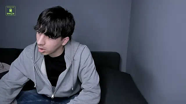 Quentin_Blakeのウェブカメラショー