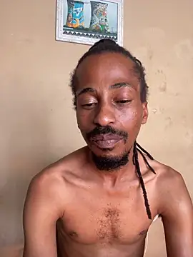 XXX chat uživo modela PrettyBoyRasta