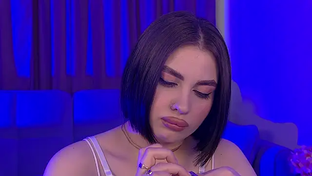 AdrianaToress Chat XXX live