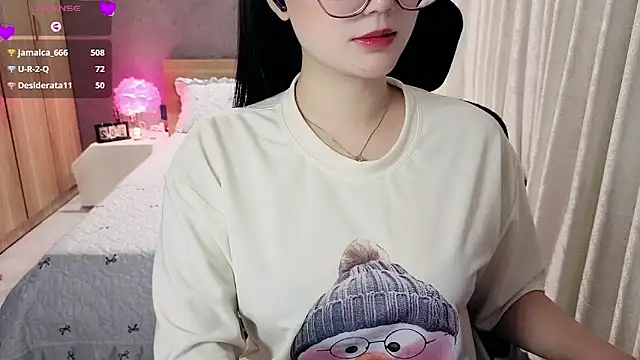 JENNIE-16 লাইভ XXX চ্যাট