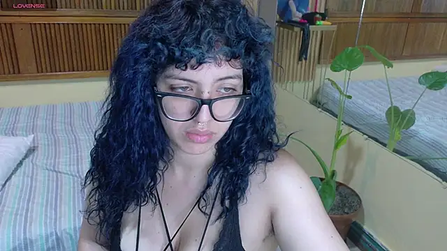 Eli666uwu Chat XXX live