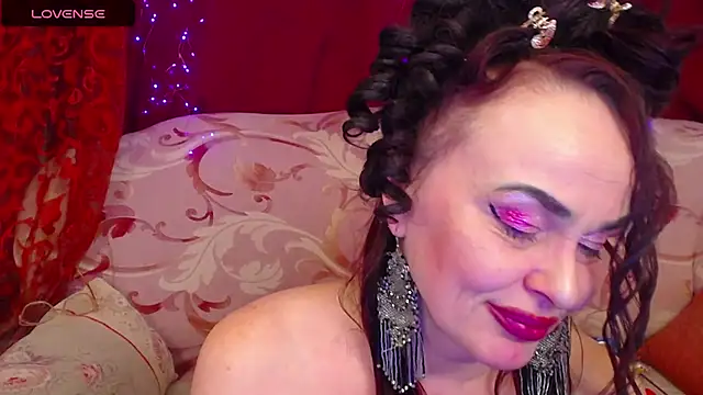 hotzlata 即時 XXX 聊天