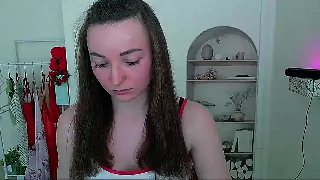 _Barbie_Kiss_ Adlı Modelin Canlı XXX Sohbeti
