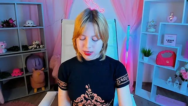 VivienneHebert Chat XXX in diretta