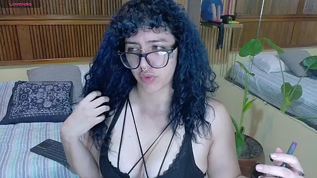 Eli666uwu – Live XXX-chat