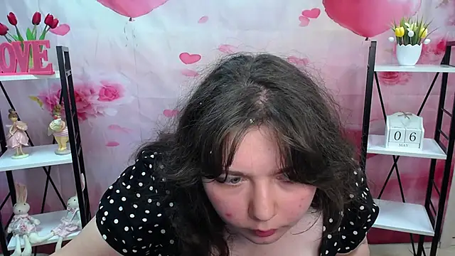 NeonilaLisova's Live XXX Chat