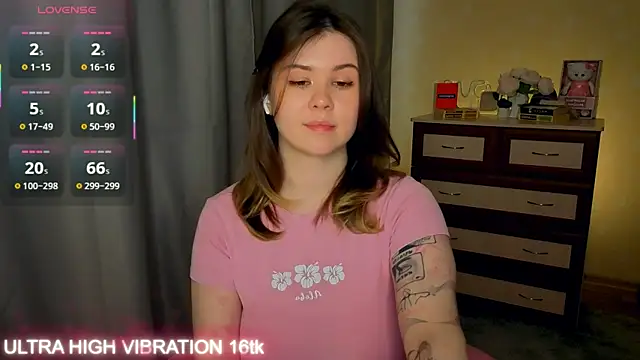 cutie_mili Adlı Modelin Canlı XXX Sohbeti