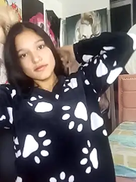 Sweet_Innocence_'s Webcam Show
