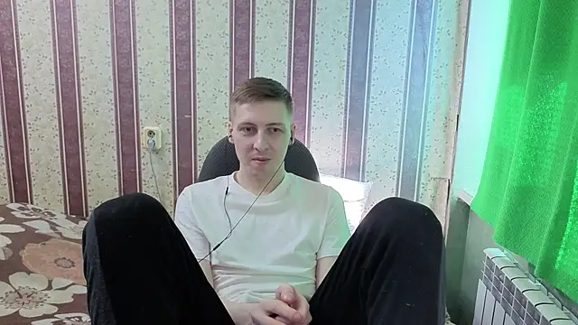 Darien_Brown: онлайн-секс-чат