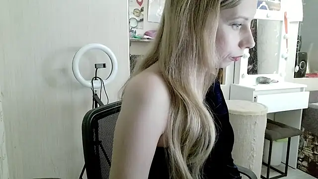 xMilagrosxs' Live XXX Chat