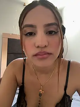 دردشة ViankaRose الجنسية المباشرة