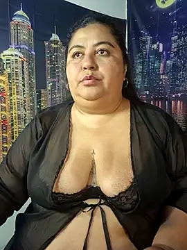 curvy_diva_ Show in webcam