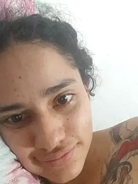 girl_tits' Live XXX Chat