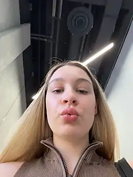SashaCatt Live XXX-Chat