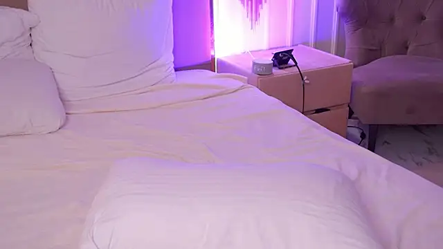 CindyMil Adlı Modelin Canlı XXX Sohbeti
