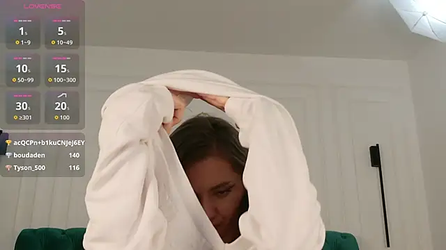 Chat +18 de IrisLayne ao vivo