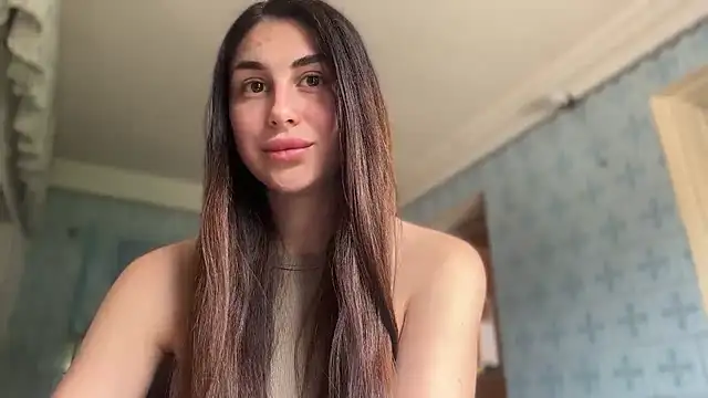 LiluMartiznir Live XXX-chat
