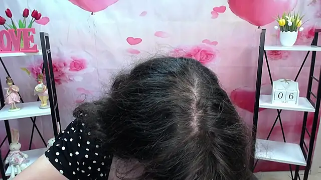 Chat XXX ao vivo de NeonilaLisova