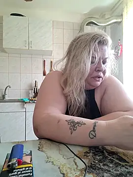 AriannaMilf's Live XXX Chat