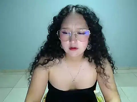 Chat XXX en directo de littlelion18