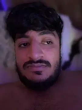 hard_boi01 Adlı Modelin Web Kamerası Şovu