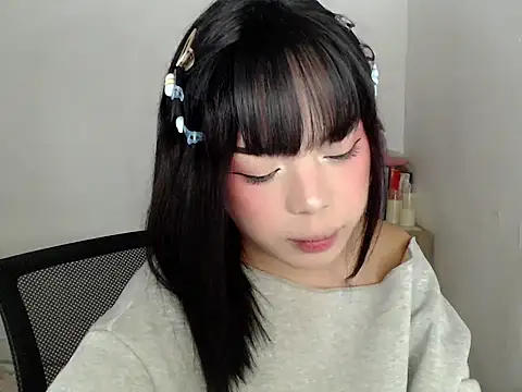 Pumi_akiko Webcam Show