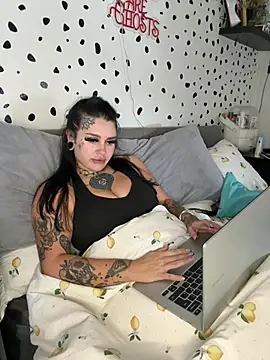 Chat +18 de tempzzz12 ao vivo