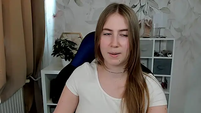 candy_Megan Live XXX-Chat