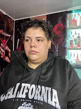 Hailey_Curvy Adlı Modelin Web Kamerası Şovu