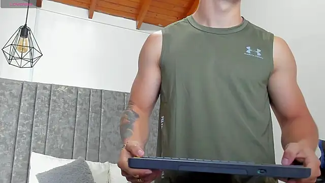 Calvin_Hunter Show Webcam