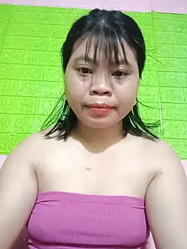 Xuka_lyss লাইভ XXX চ্যাট