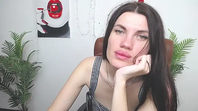 Chat XXX en directo de MilaLoona