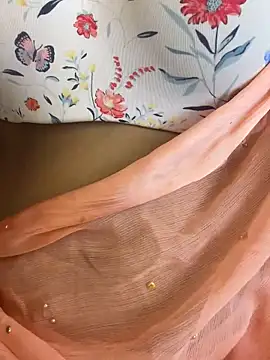 Lovely_Babiee webkamerás műsora