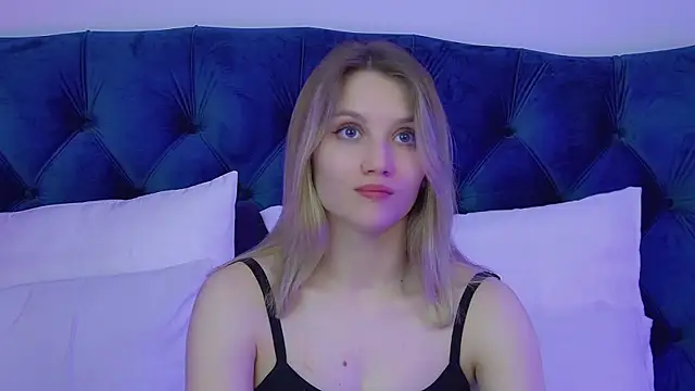 Chat +18 de StacyEvances ao vivo