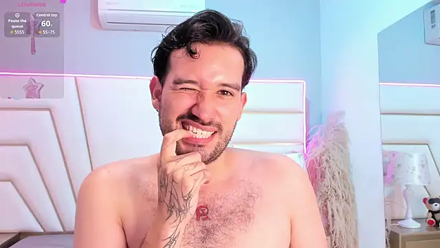 AdrianSith Chat XXX live