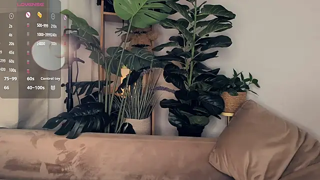 XXX chat uživo modela LaureMestler