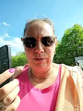 Онлайн чат XXX Jahudka47